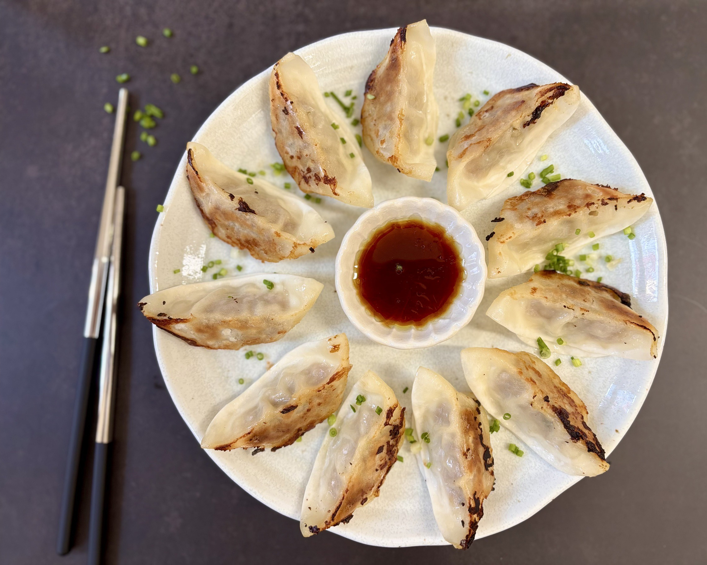 海発にんにく堂｜発芽にんにく餃子専門店